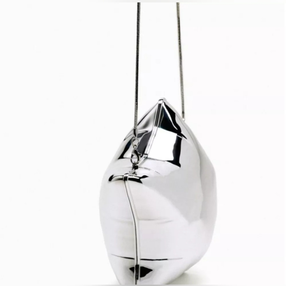 NWT Zara METALLIC SILVER BALLOON STAR SHAPED BOX CLUTCH crossbody PURSE NEW - Picture 3 of 16